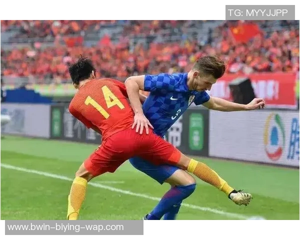 青少年以模仿世界球星经典进球提升足球技术与团队合作意识